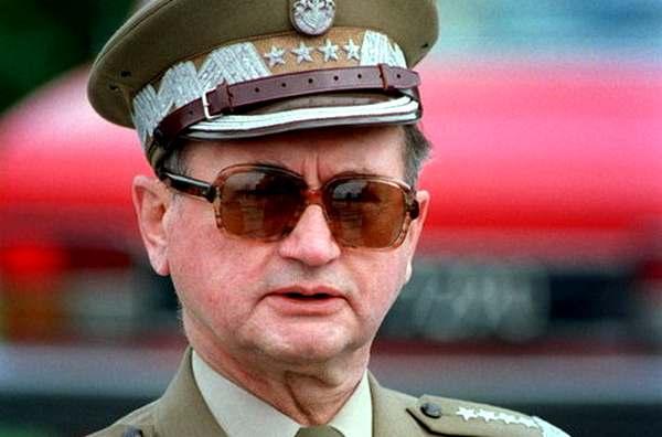 польский генерал Войцех Ярузельский
