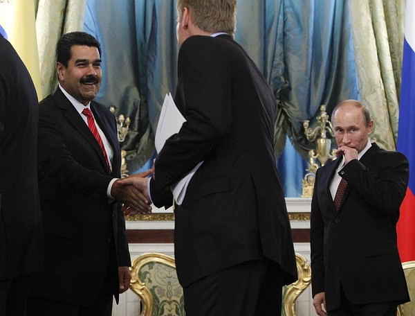 Vladimir Putin, Nicolas Maduro